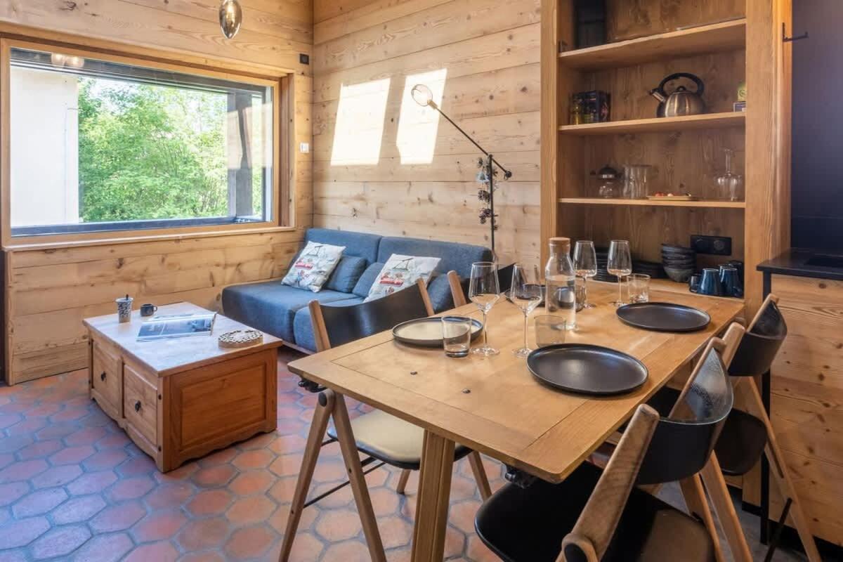 Chalet Racar Pour 4 Personnes, Centre Ville Et Vue Sur La Montagne Chamonix Mont Blanc Exterior foto